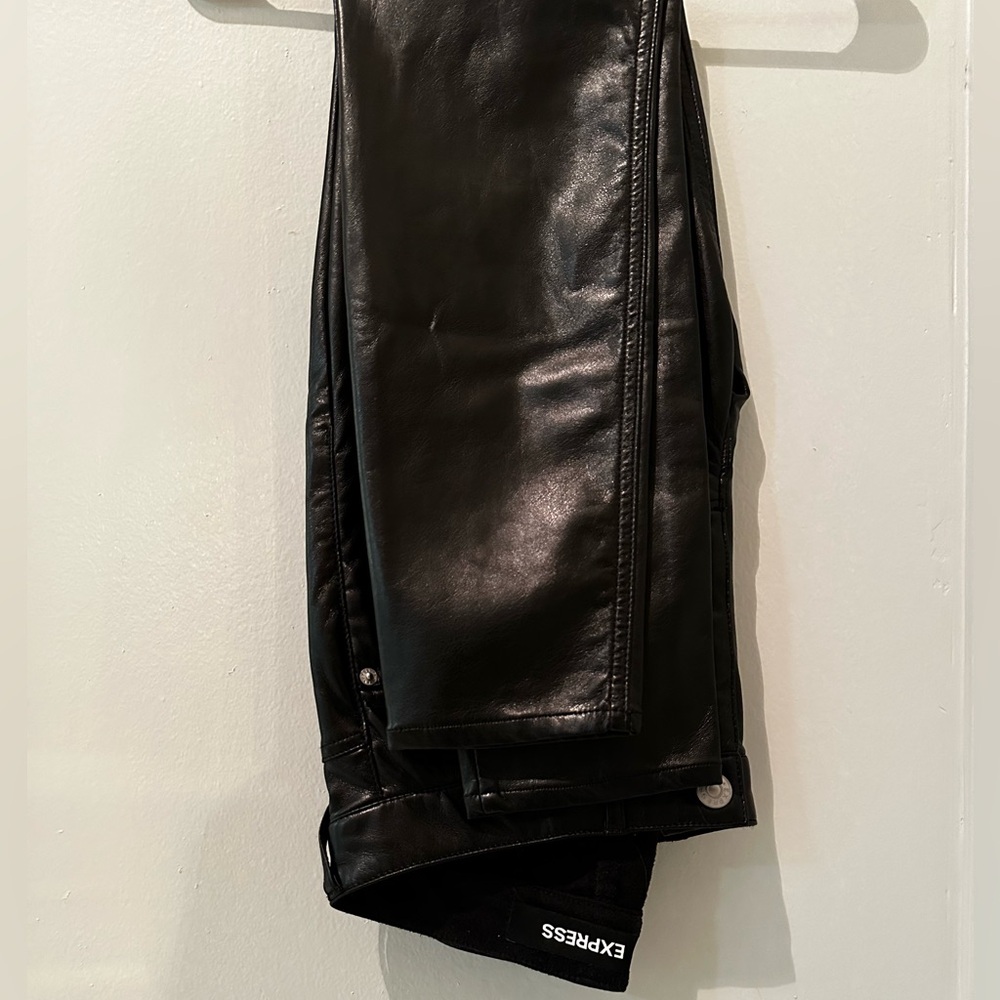 Express Black Straight Leg Pants